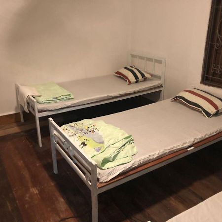 Vernice Backpacker Hostel Vientiane Eksteriør billede