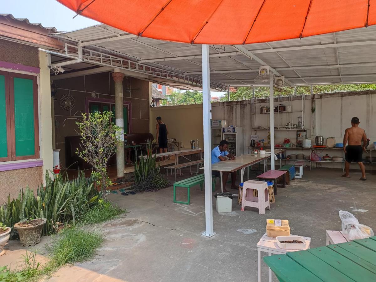 Vernice Backpacker Hostel Vientiane Eksteriør billede