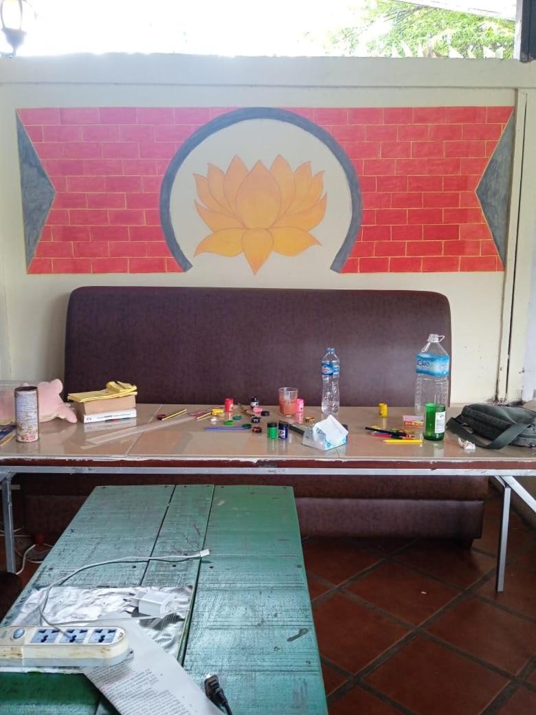 Vernice Backpacker Hostel Vientiane Eksteriør billede